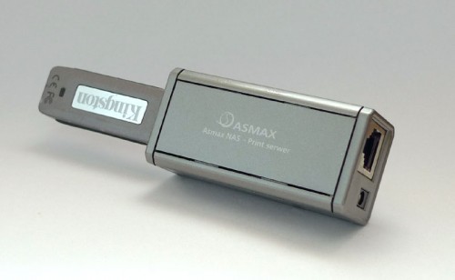 Asmax NAS-Print serwer z podłączonym PenDrive'em